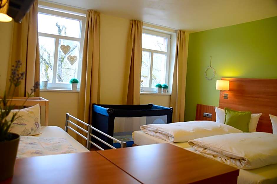 Hotel Mainblick Garni