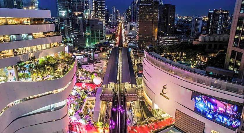 Novotel Living Bangkok Sukhumvit Legacy