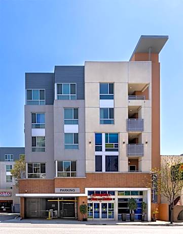 Hampton Inn & Suites Los Angeles/Glendale