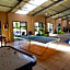 Streaky Bay Motel and Villas