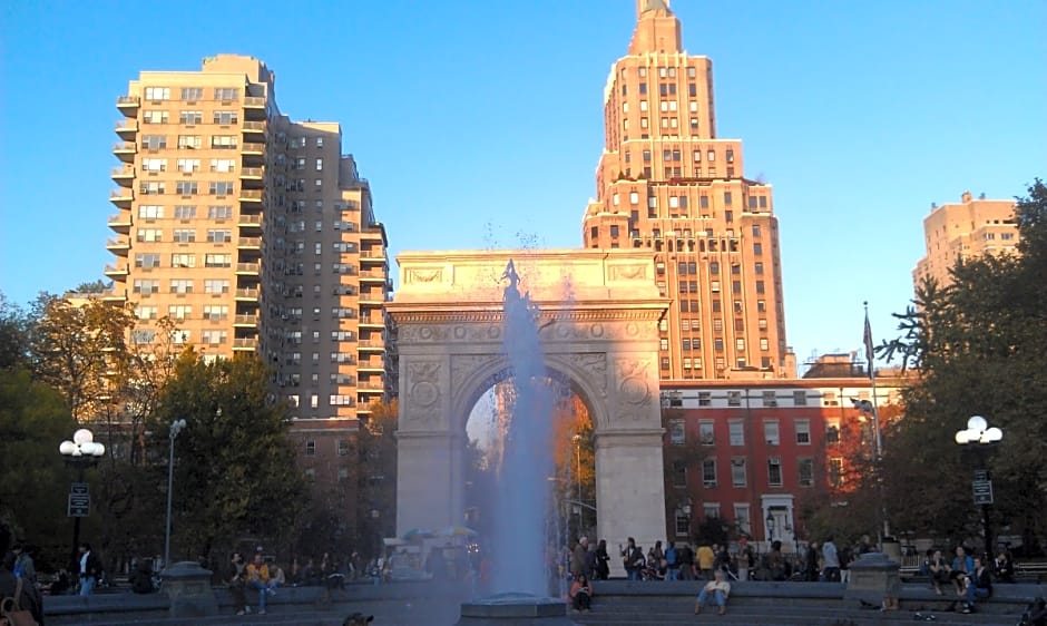 Washington Square Hotel