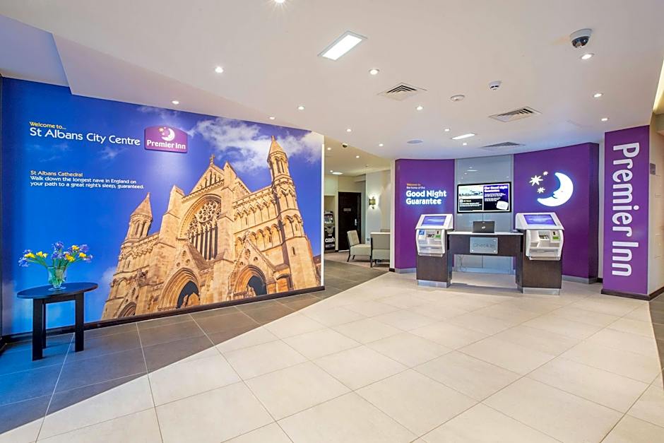 Premier Inn St Albans City Centre