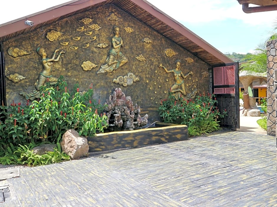 Kamala Tropical Garden Hotel