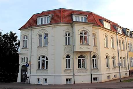 The Avalon Hotel - Altstadt Schwerin