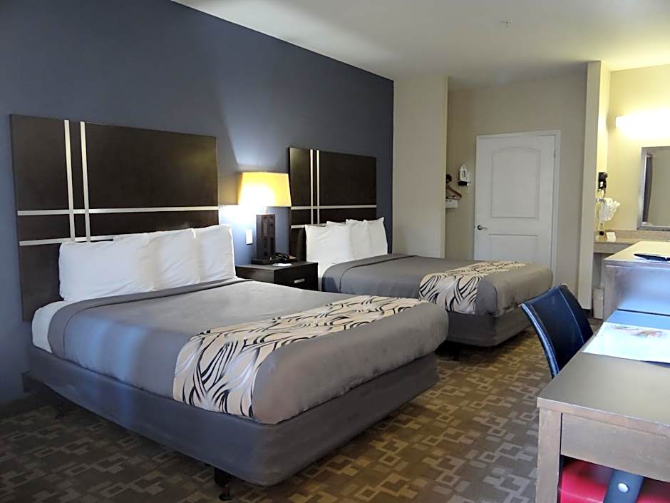Regency Inn & Suites - Baytown