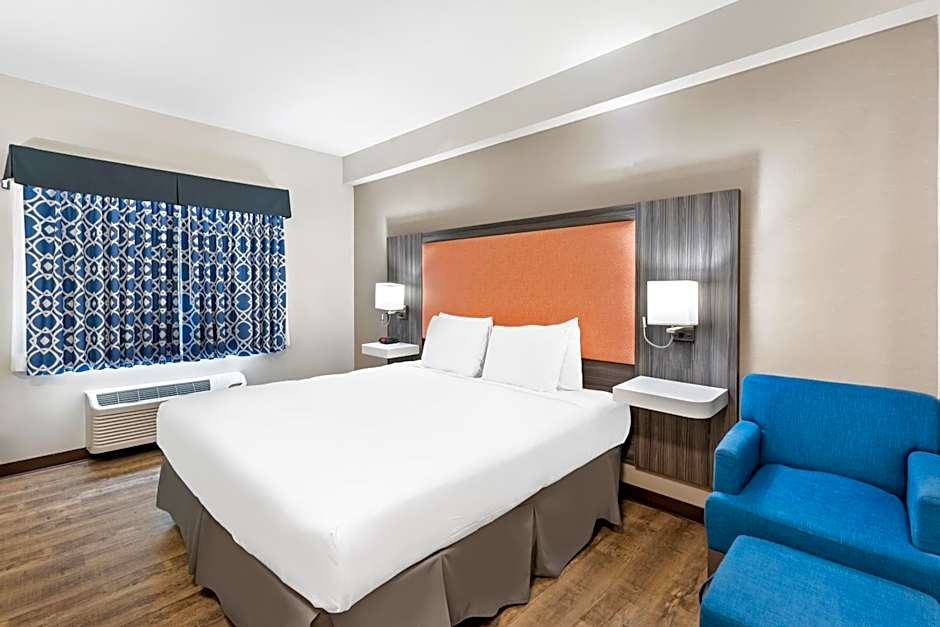 The Waves Hotel, Ascend Hotel Collection