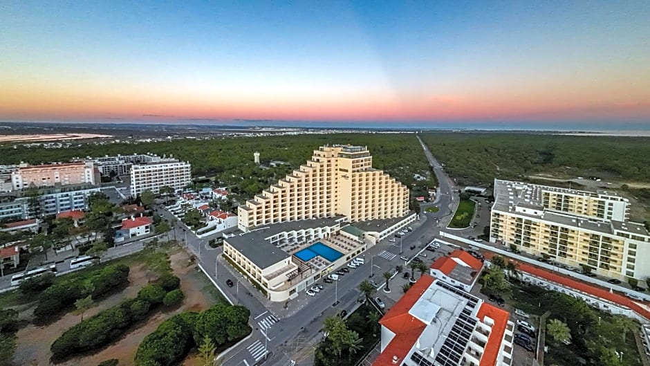 Yellow Praia Monte Gordo