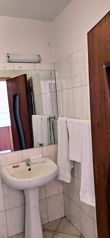 Plus254 Hotel