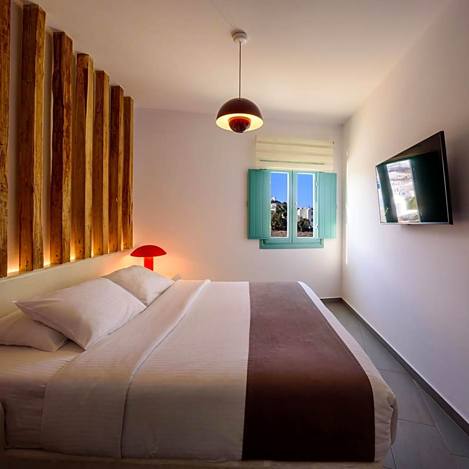 Neptune Luxury Suites