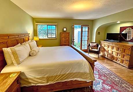 One-Bedroom Suite