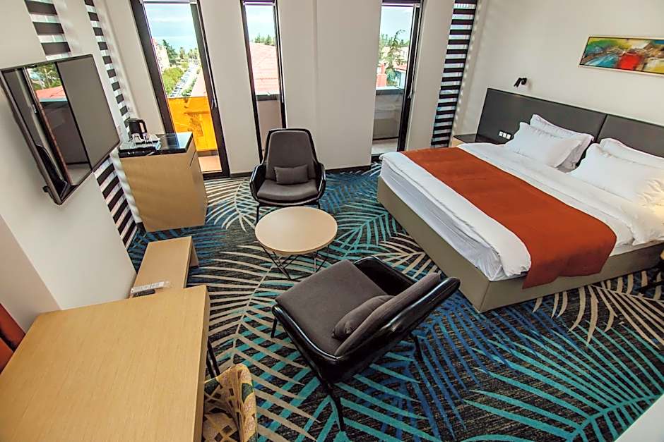 Graphic Hotel Batumi