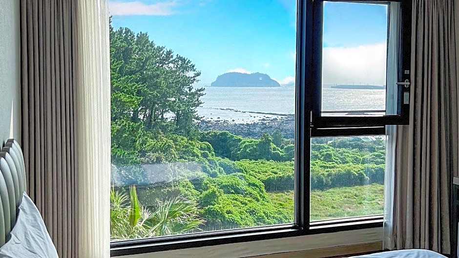 Hotel Seogwipean