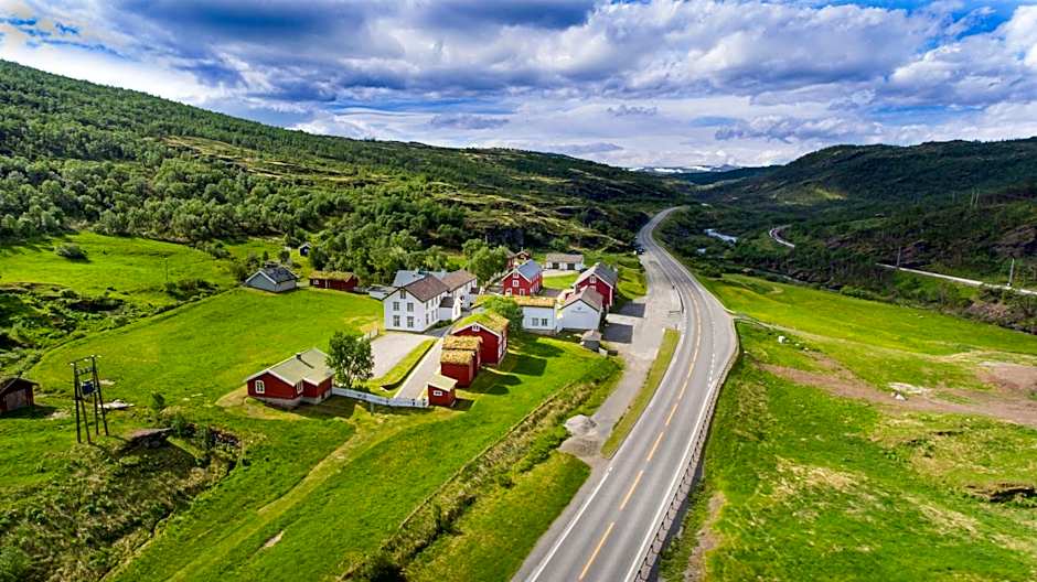 Kongsvold Fjeldstue by Frich`s