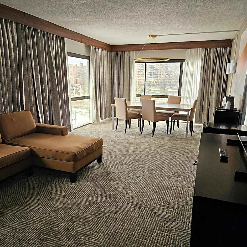 Wyndham Rochester Downtown
