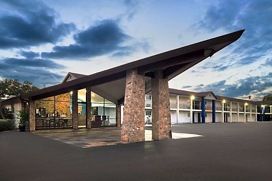 Days Inn By Wyndham Gatesville