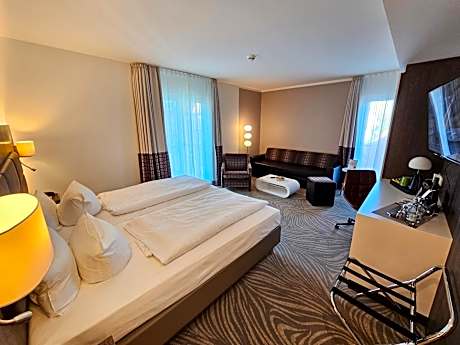 Superior Double Room with Bathroom