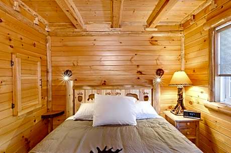 Cobble Mountain Lodge