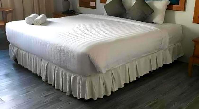 Thepnakorn Hotel