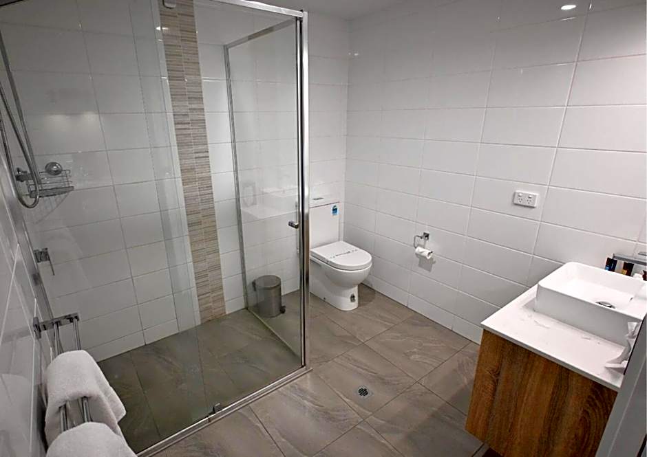 Peppermill Inn Motel