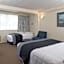 West Plaza Hotel