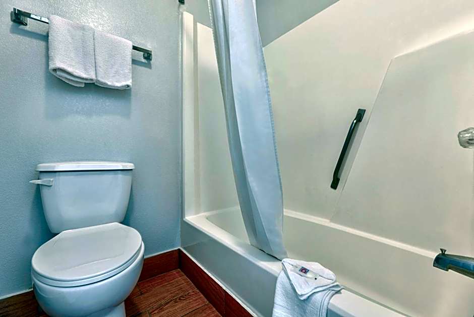 Motel 6-Cookeville, TN