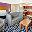 La Quinta Inn & Suites by Wyndham Ada