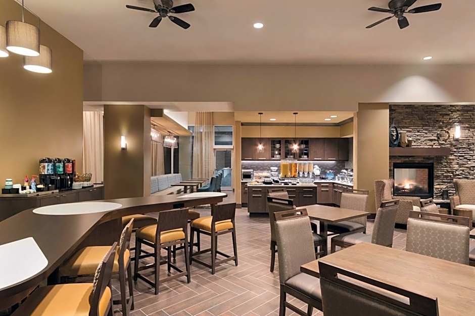 Homewood Suites by Hilton Calgary Downtown