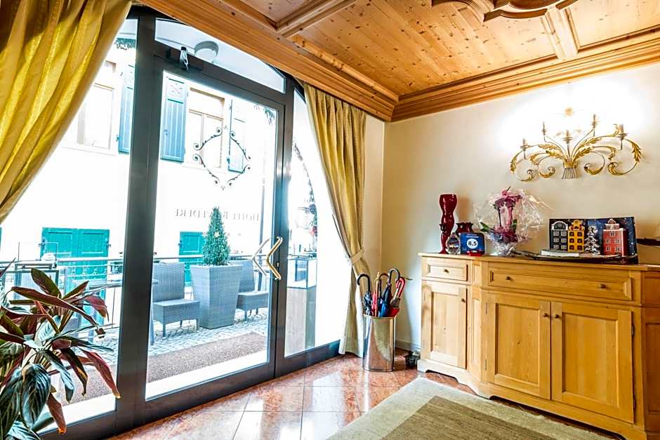 Hotel Belvedere Dolomiti