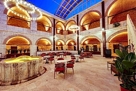 Silk Road Museum Hotel