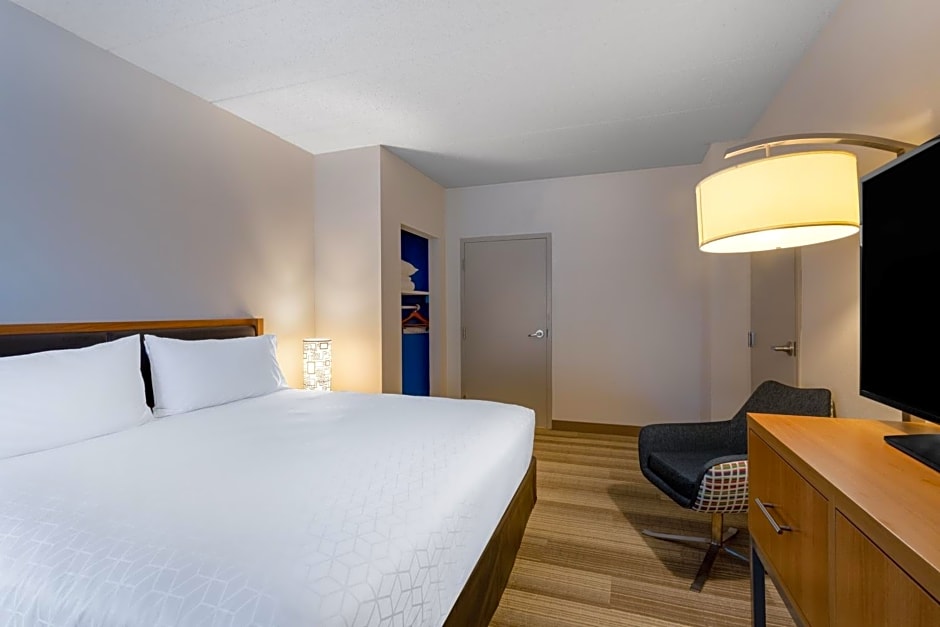 Holiday Inn Express Hotel & Suites Philadelphia - King of Prussia by IHG