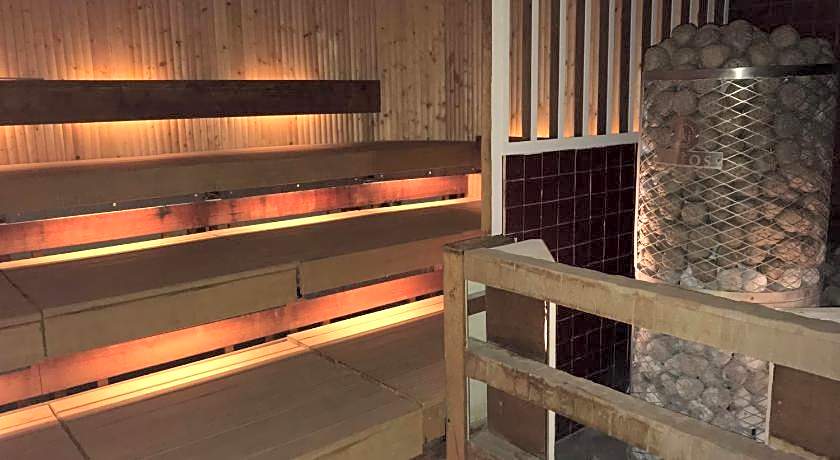 Kawaramachi Gion Onsen Golden Time Takamatsu (Male Only)