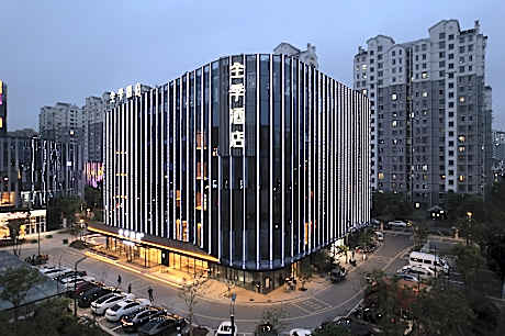 JI Hotel Haiyan Jingpu Commercial Center