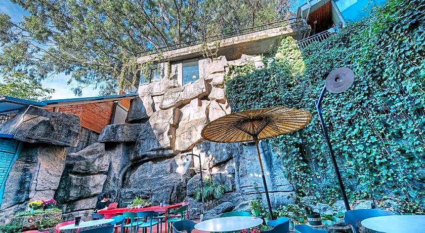 Kunming Upland International Youth Hostel