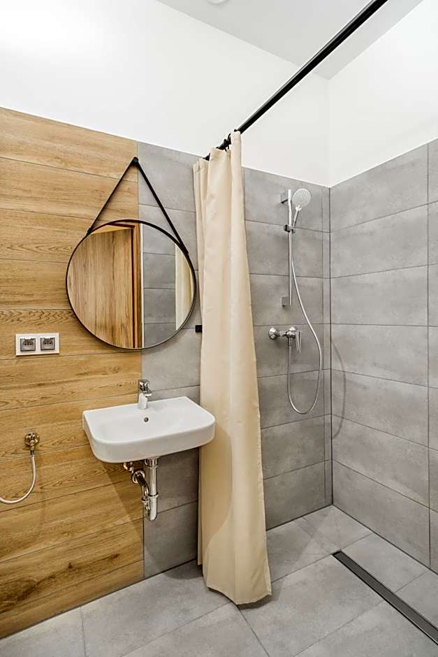 Na Fursie Apartments & Rooms