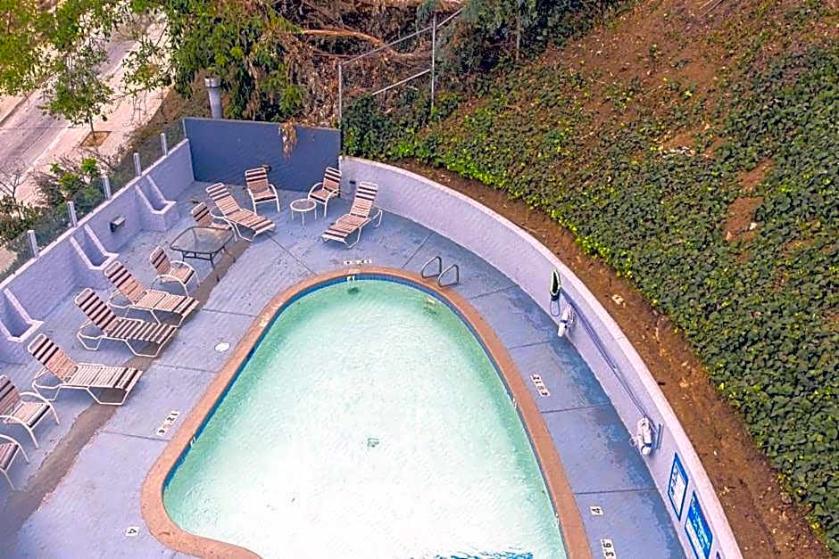 Hotel Silver Lake