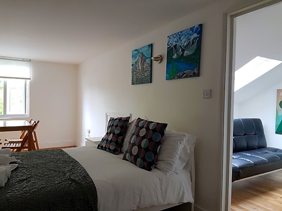 London Queens Apartments