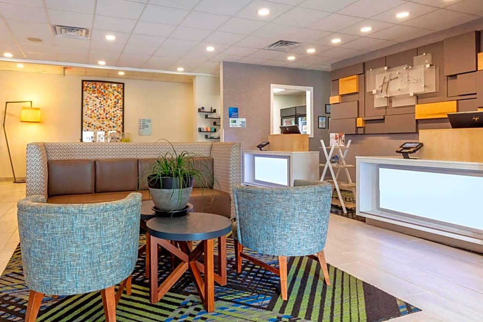Holiday Inn Express Metropolis By IHG