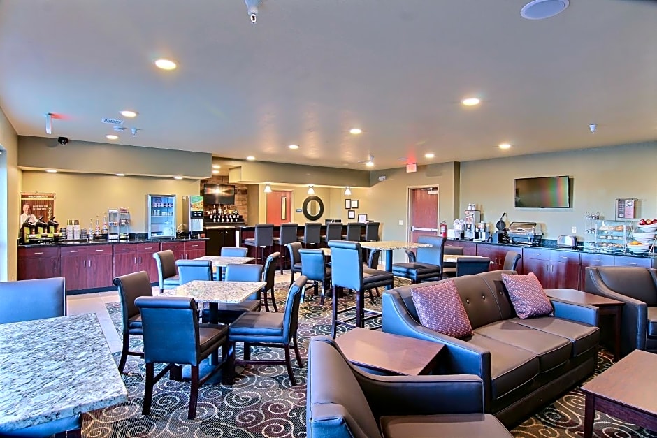 Cobblestone Hotel & Suites - Beulah