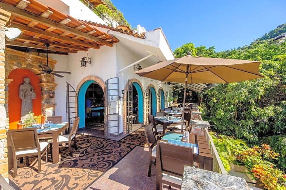 Casa Cupula Luxury LGBT Boutique Hotel