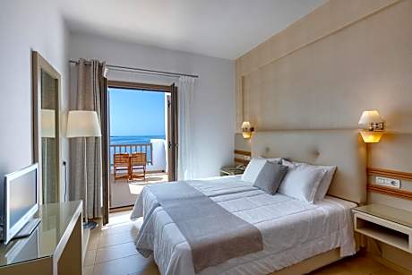 Suite with Sea View