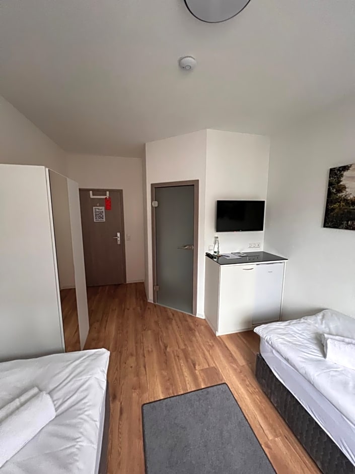 Sleep & Go Motel