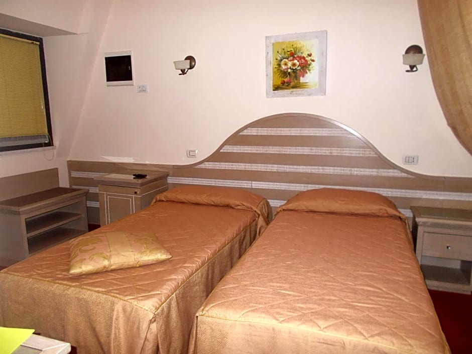 Hotel Nedy