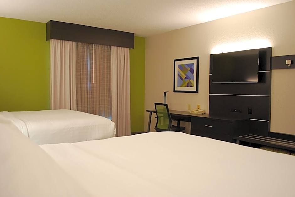 Holiday Inn Express Hotel & Suites Kingsport-Meadowview I-26 By IHG