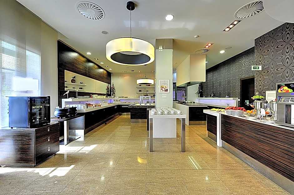 St. Joseph Royal Regent