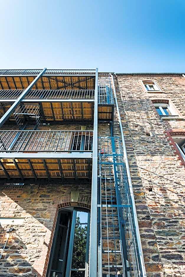 Les Chouettes Hostel