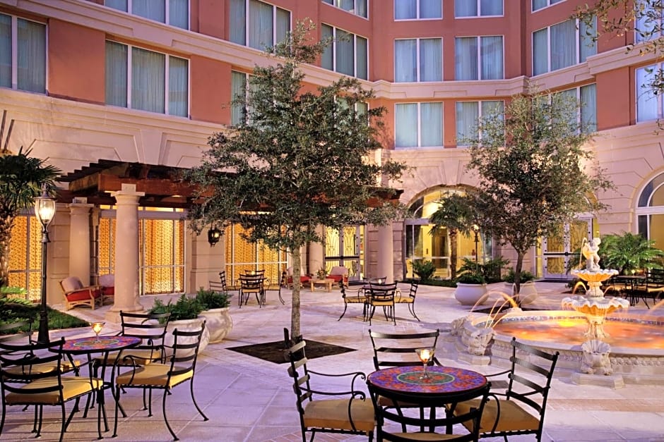 Renaissance by Marriott Tampa International Plaza Hotel