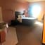 Shary Inn and Suites