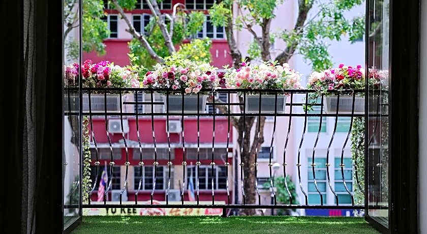The Jesselton Hotel