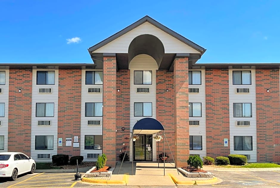 Motel 6 Elk Grove Village, IL - O'Hare