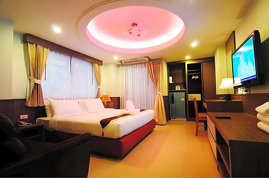 Gusto Pratunam Hotel